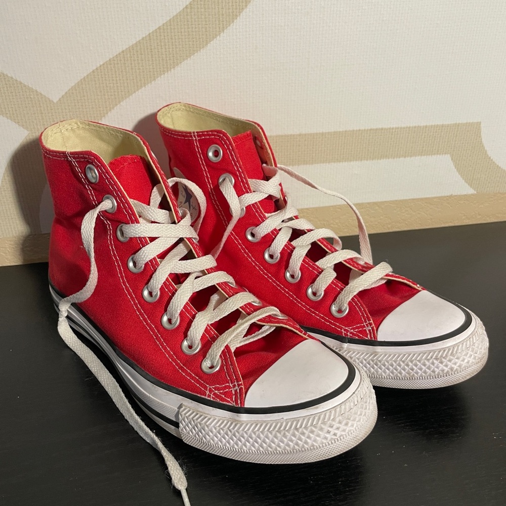 Converse Red Unisex High-Top Sneakers - Men’s 6.5/Women’s 8.5